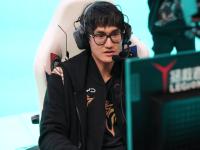 亿万28-包含Karsa回归赛场，绝杀首场状态亮眼，公牛观众沸腾！的词条