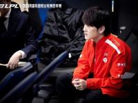 亿万娱乐-包含JackeyLove在瑞士队比赛中挺进下一轮，逆转引发热议！的词条