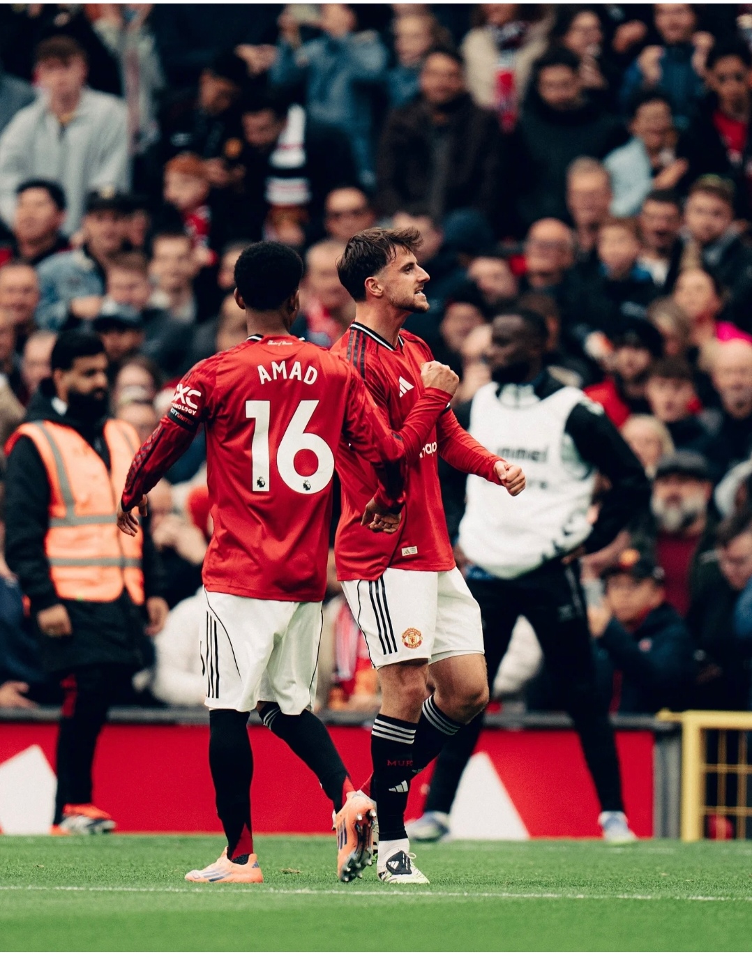  英超今夜走向成谜；费耶诺德状态回暖；底气十足；更衣室氛围转暖