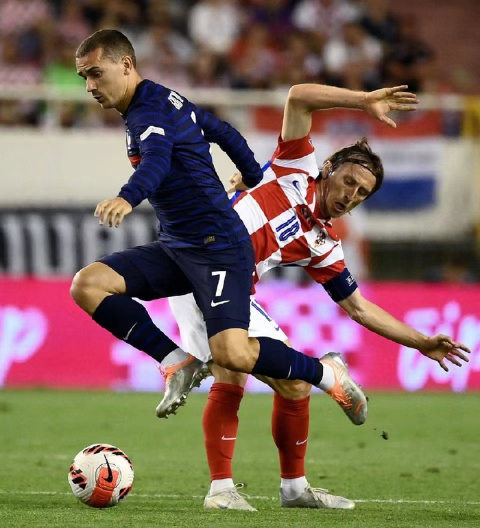 Ming遭遇三连败,法国队教练面临压力!的简单介绍 Ming遭遇三连败,法国队教练面临压力!的简单介绍