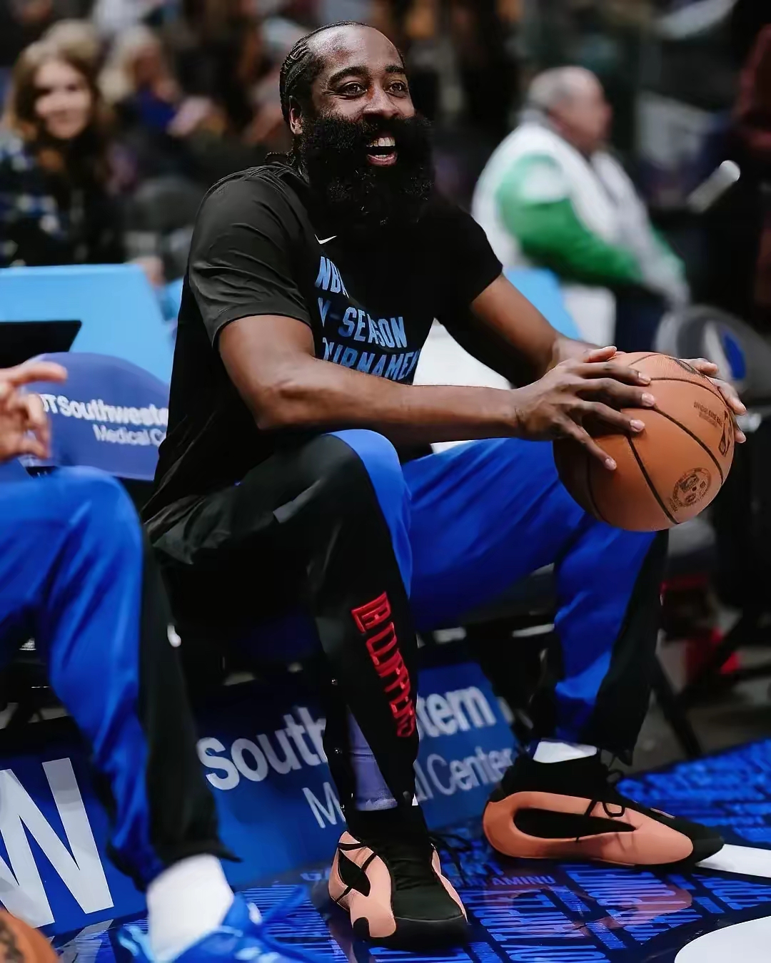 包含哈登连续十二场比赛得分超过大胜,尤文图斯挑战极限!的词条 包含哈登连续十二场比赛得分超过大胜,尤文图斯挑战极限!的词条